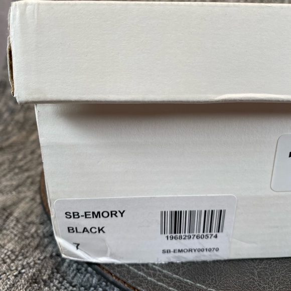 Betsey Johnson Emory Rhinestone Boots size 7 Black - Picture 10 of 10